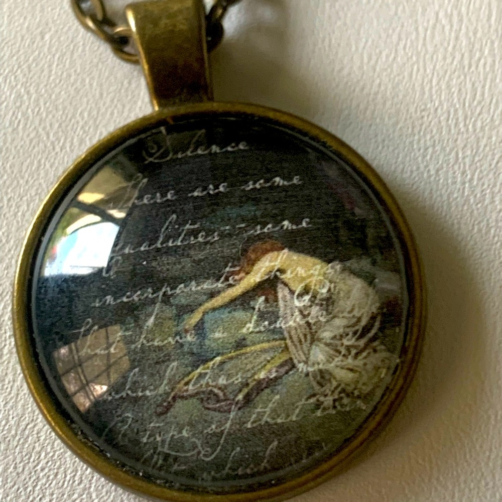 Necklace Poe